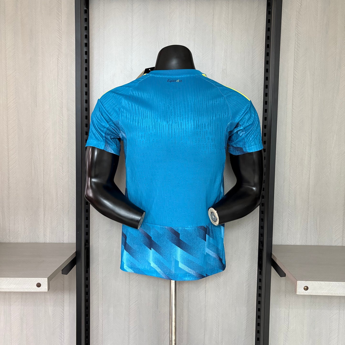 Camisa Espanha - Treino - Modelo Jogador - 2026/27