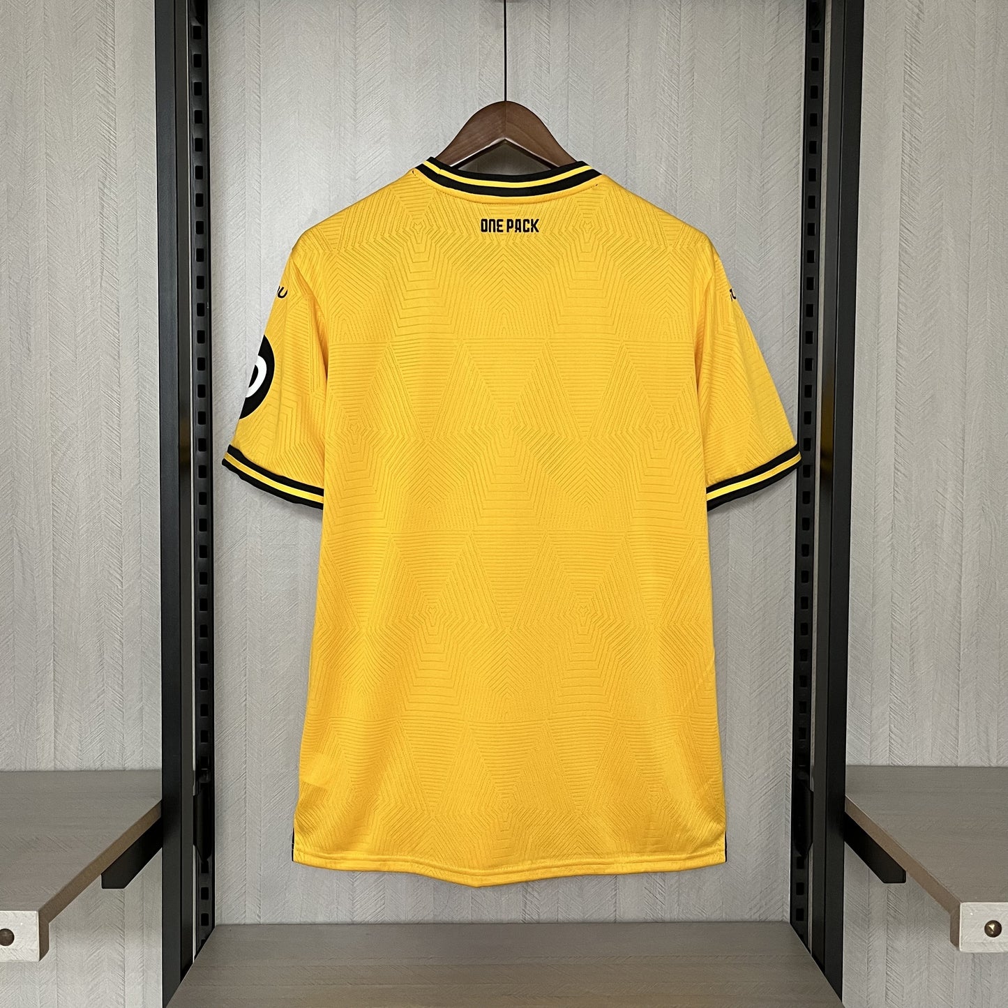 Camisa Wolves 1 - 2024/25