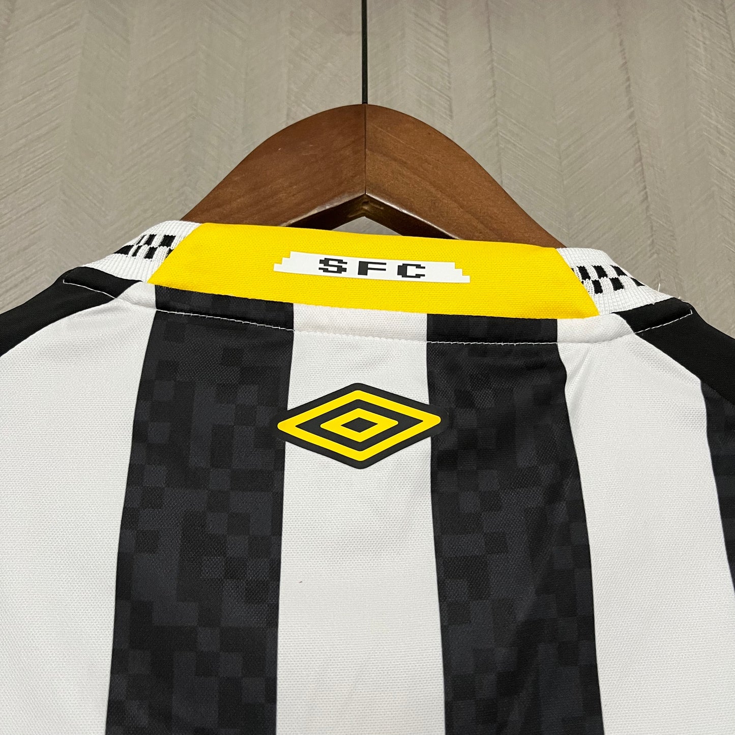 Camisa Santos 2 - 2025/26