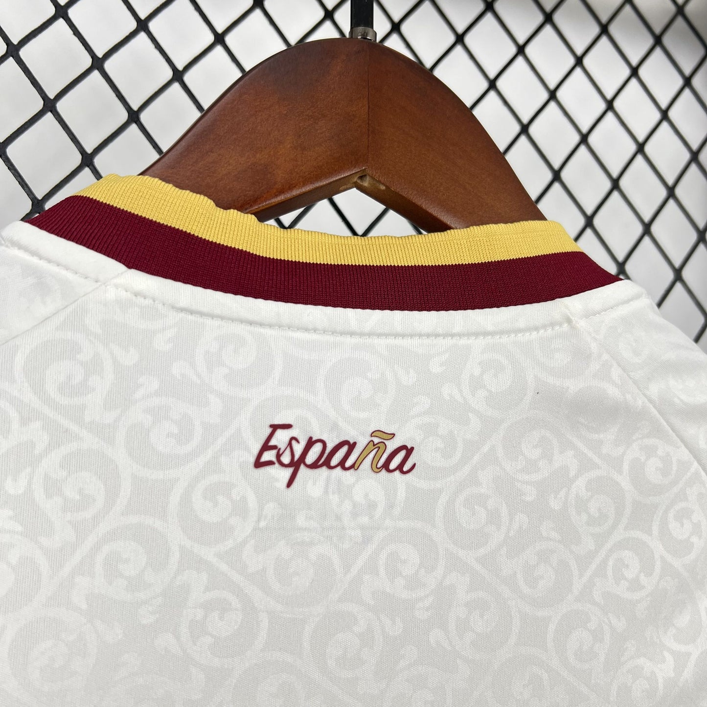 Camisa Espanha 2 - Feminina - 2026/27