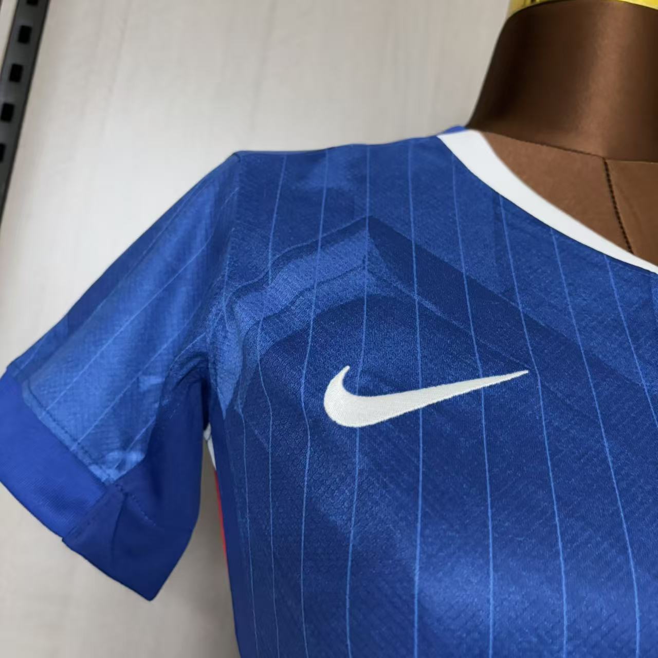 Camisa Chelsea 1 - Feminina - 2025/26