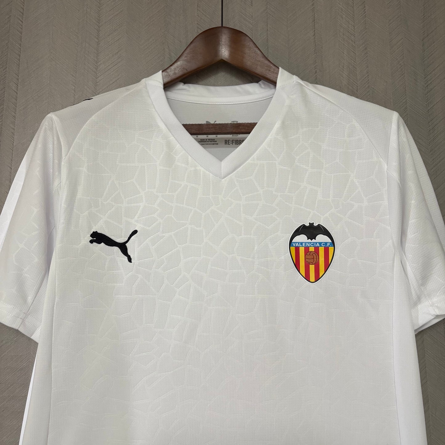 Camisa Valencia 1 - 2025/26