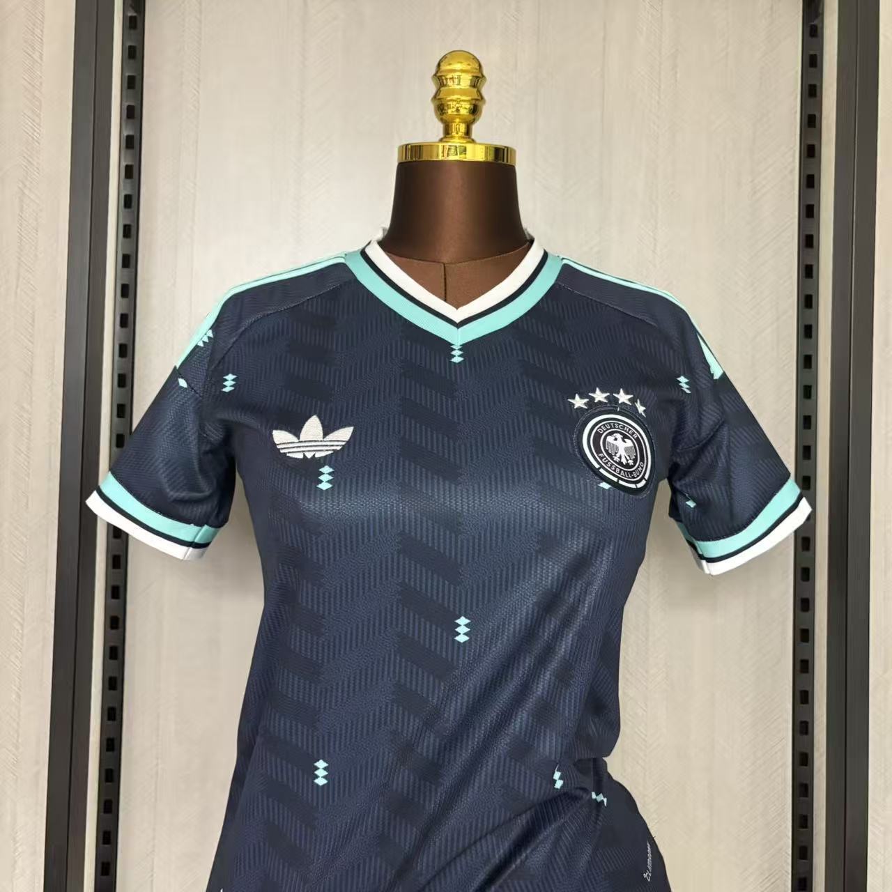 Camisa Alemanha 2 - Feminina - 2026/27