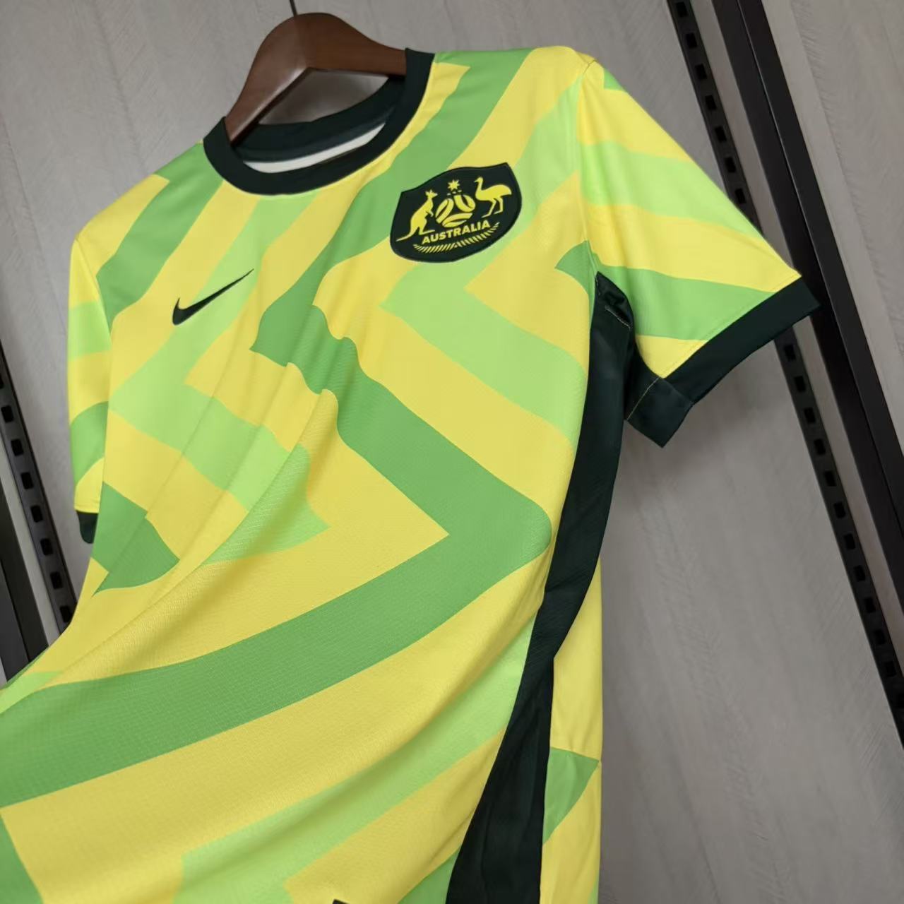 Camisa Austrália 1 - 2025/26