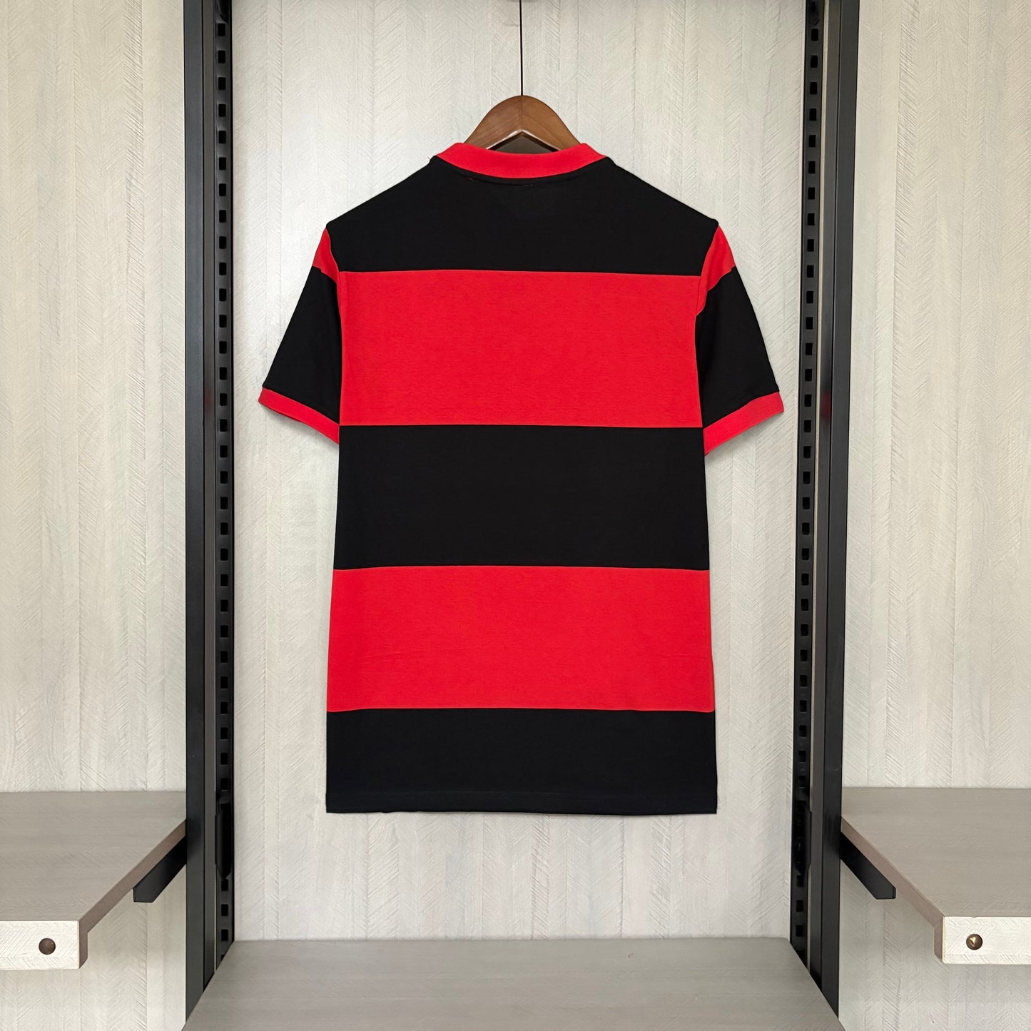 Camisa Flamengo - Estilo Retrô 1982 - 2025/26