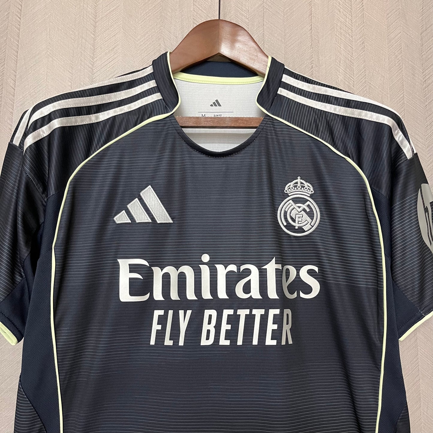 Camisa Real Madrid 2 - 2025/26