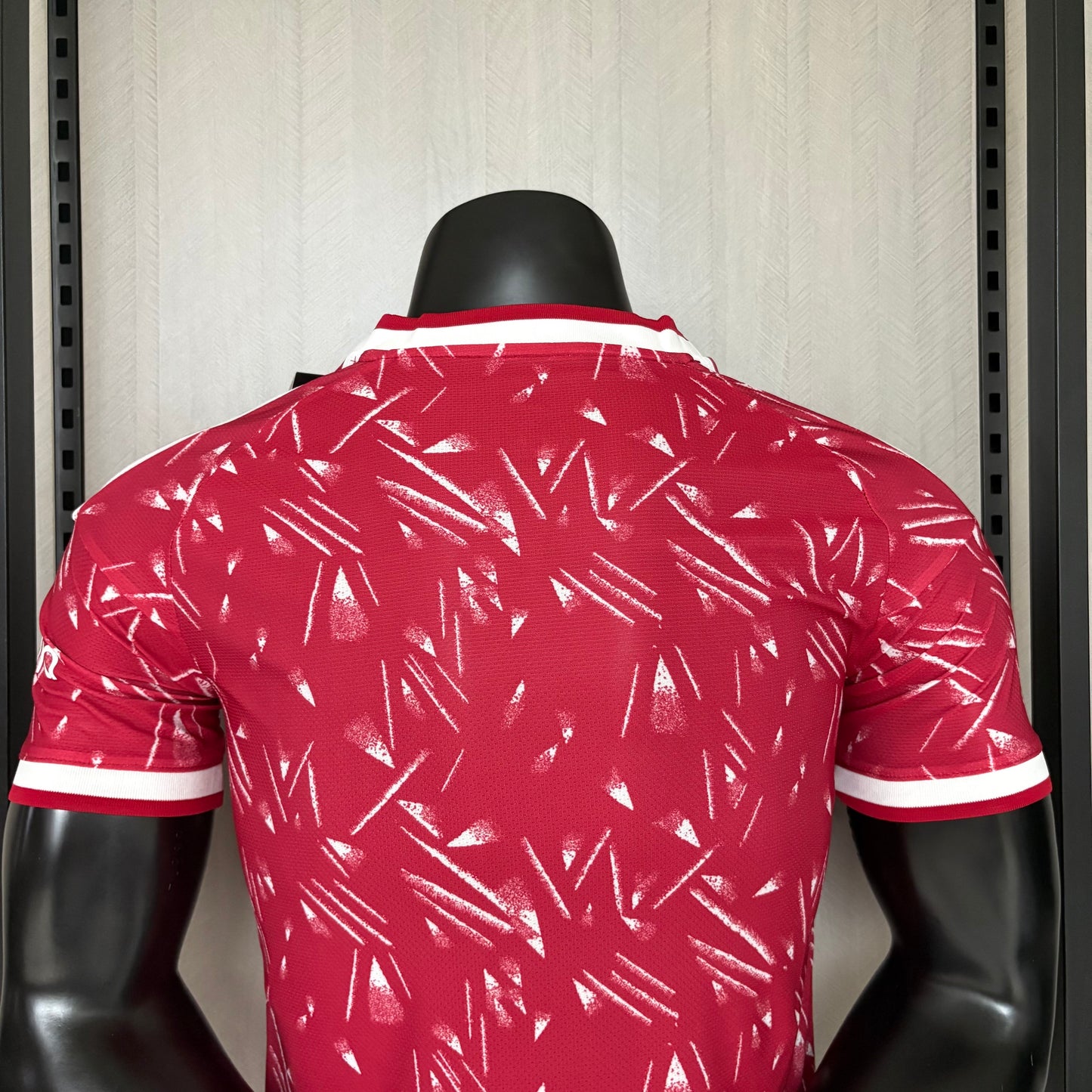 Camisa Liverpool 1 - Modelo Jogador - 2026/27