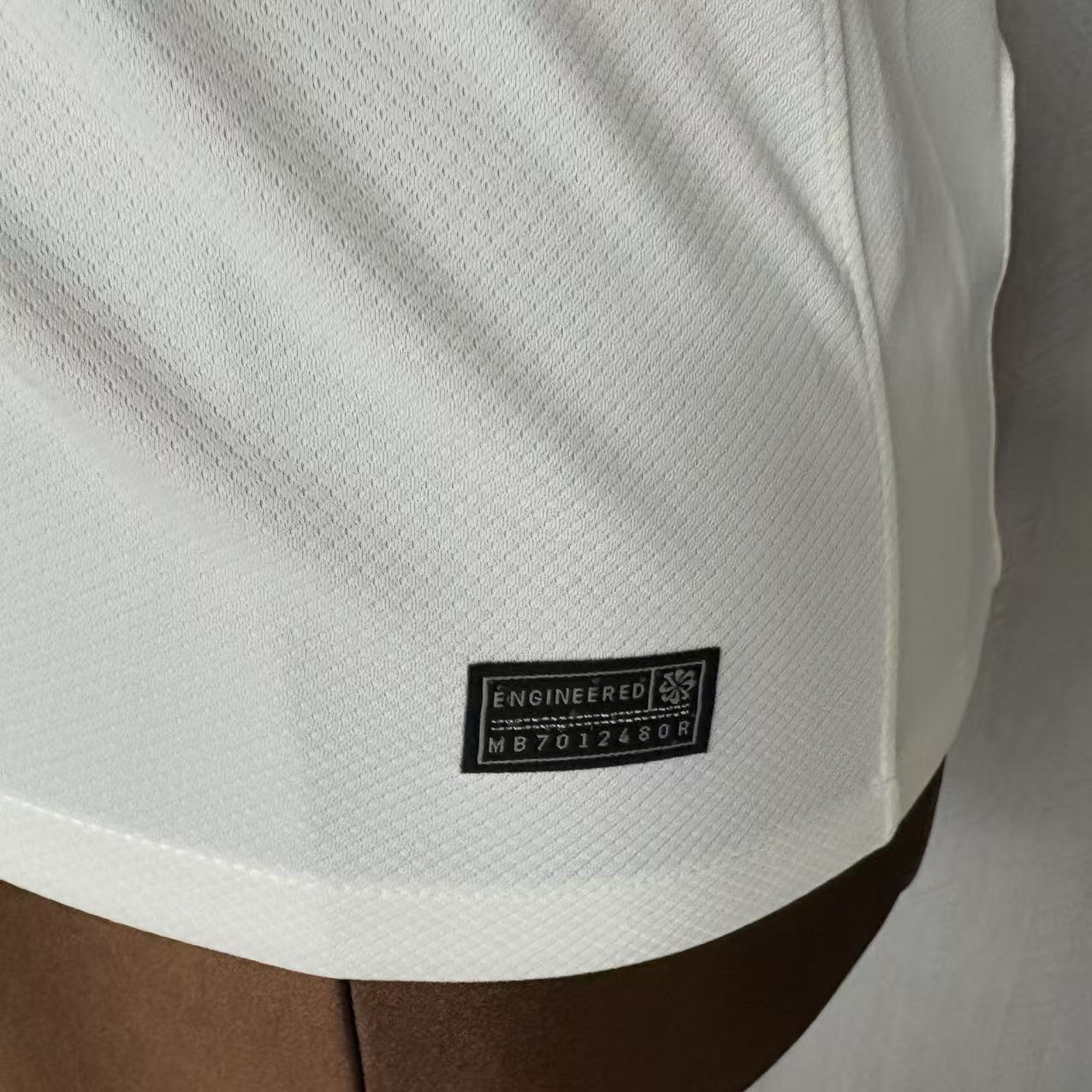 Camisa França 2 - Feminina - 2026/27
