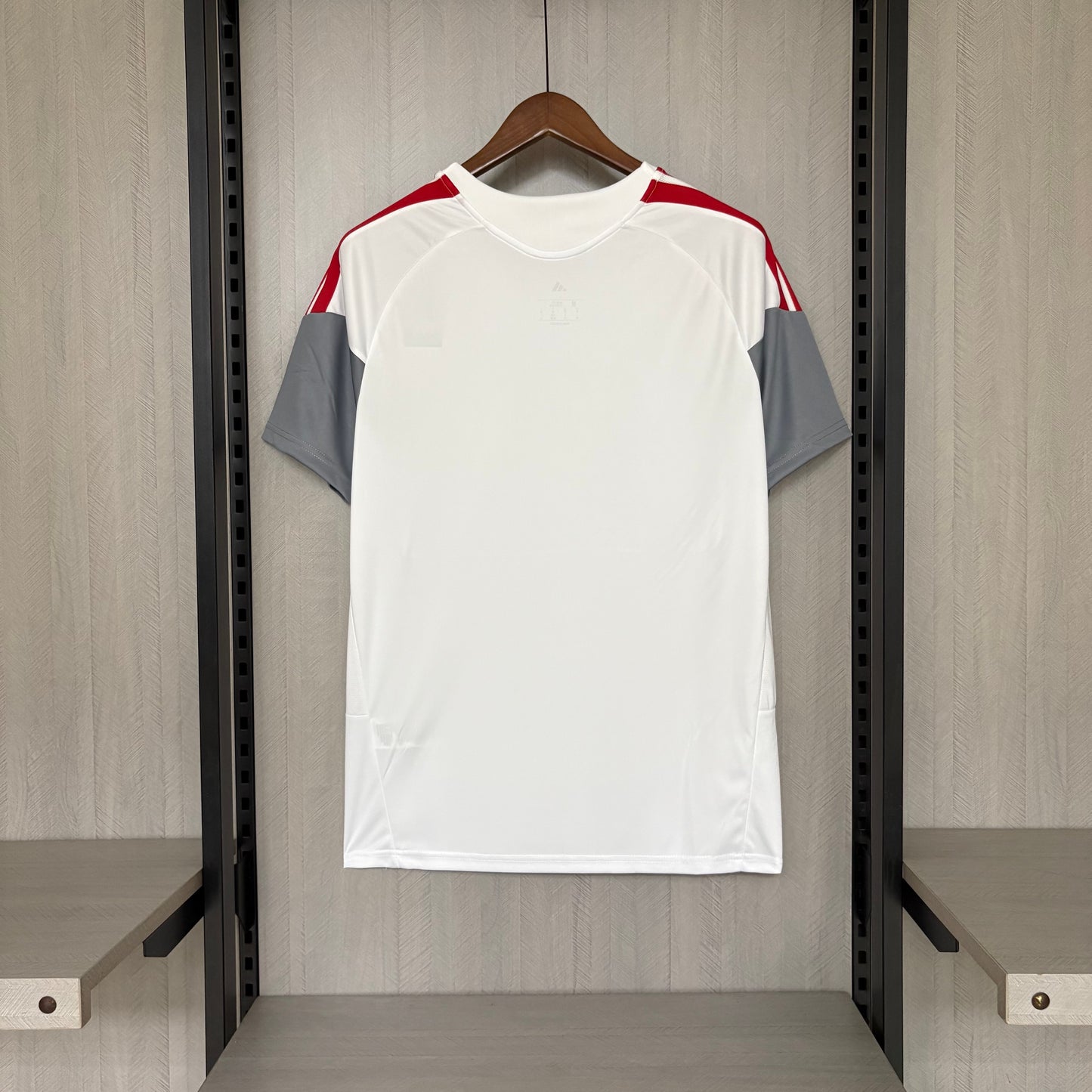 Camisa Internacional Treino - 2026/27