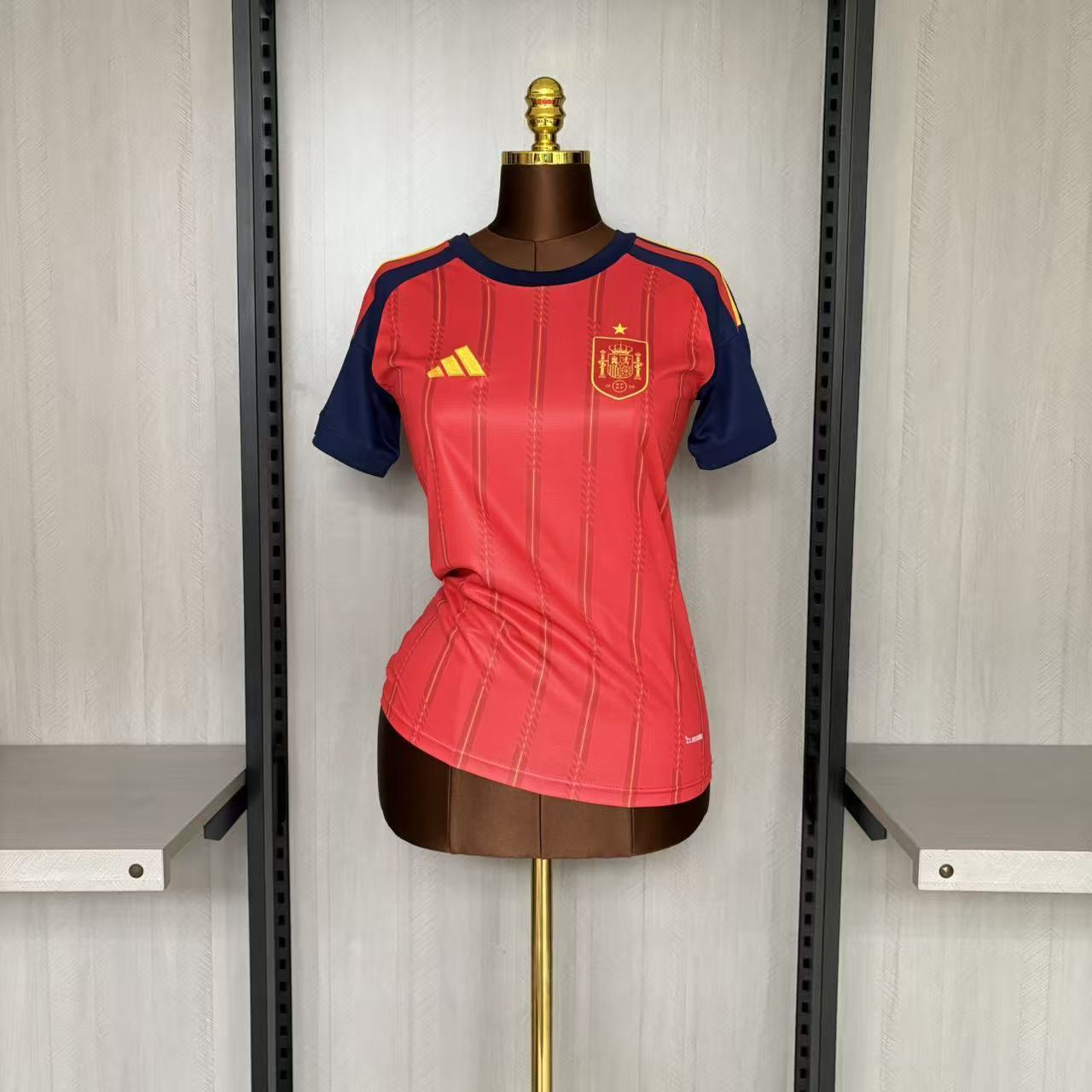 Camisa Espanha 1 - Feminina - 2026/27