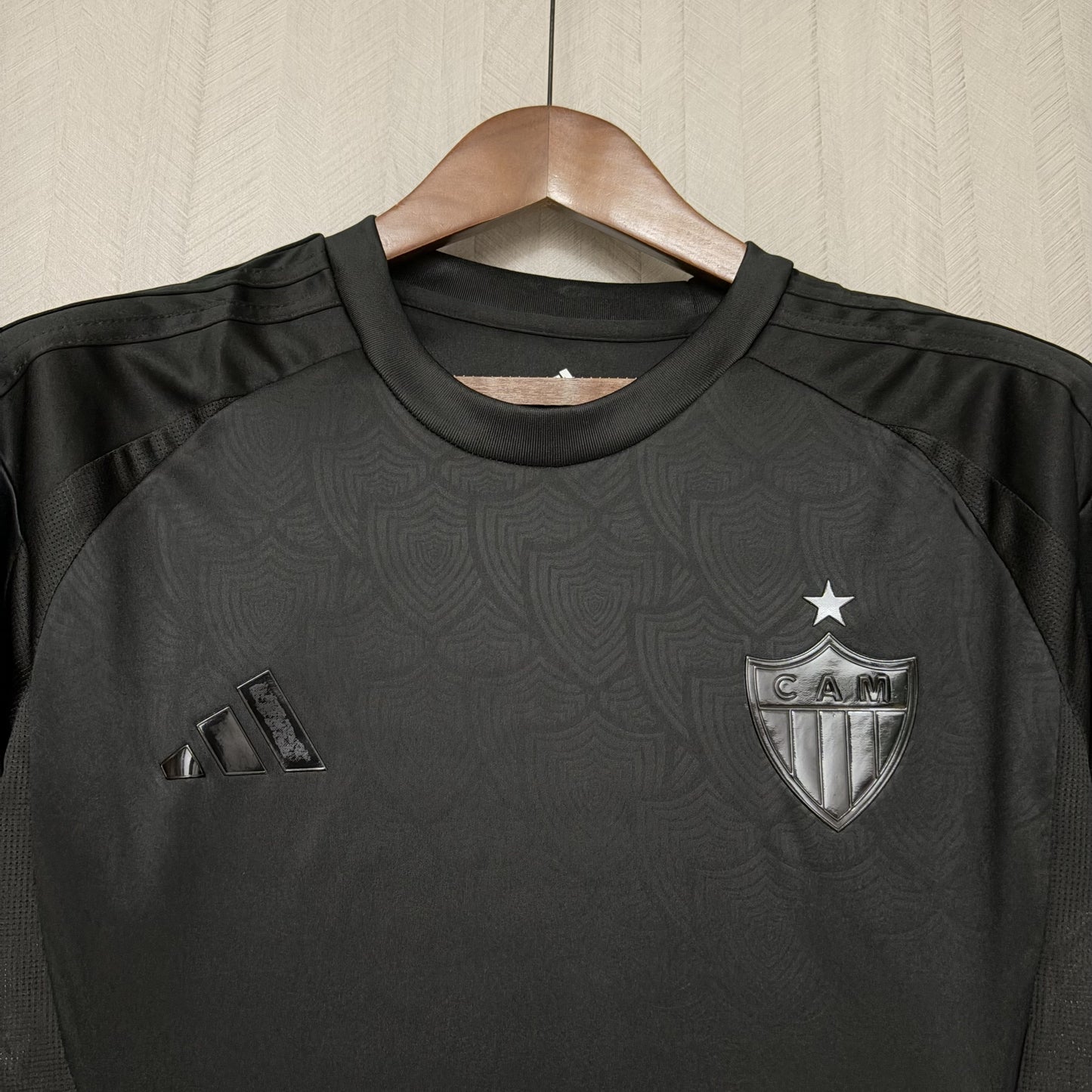 Camisa Atlético MG - All Black - Feminina - 2025/26