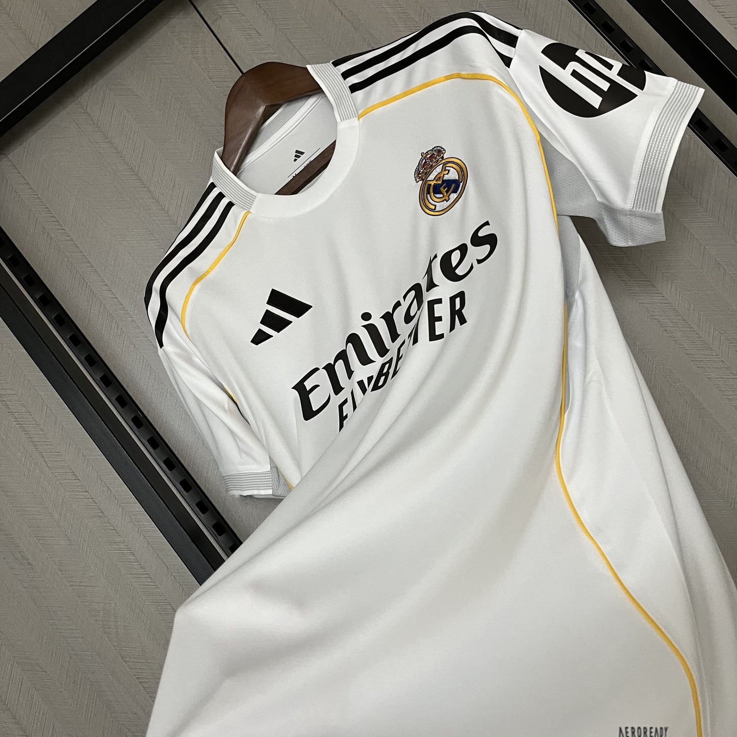 Camisa Real Madrid 1 - 2025/26