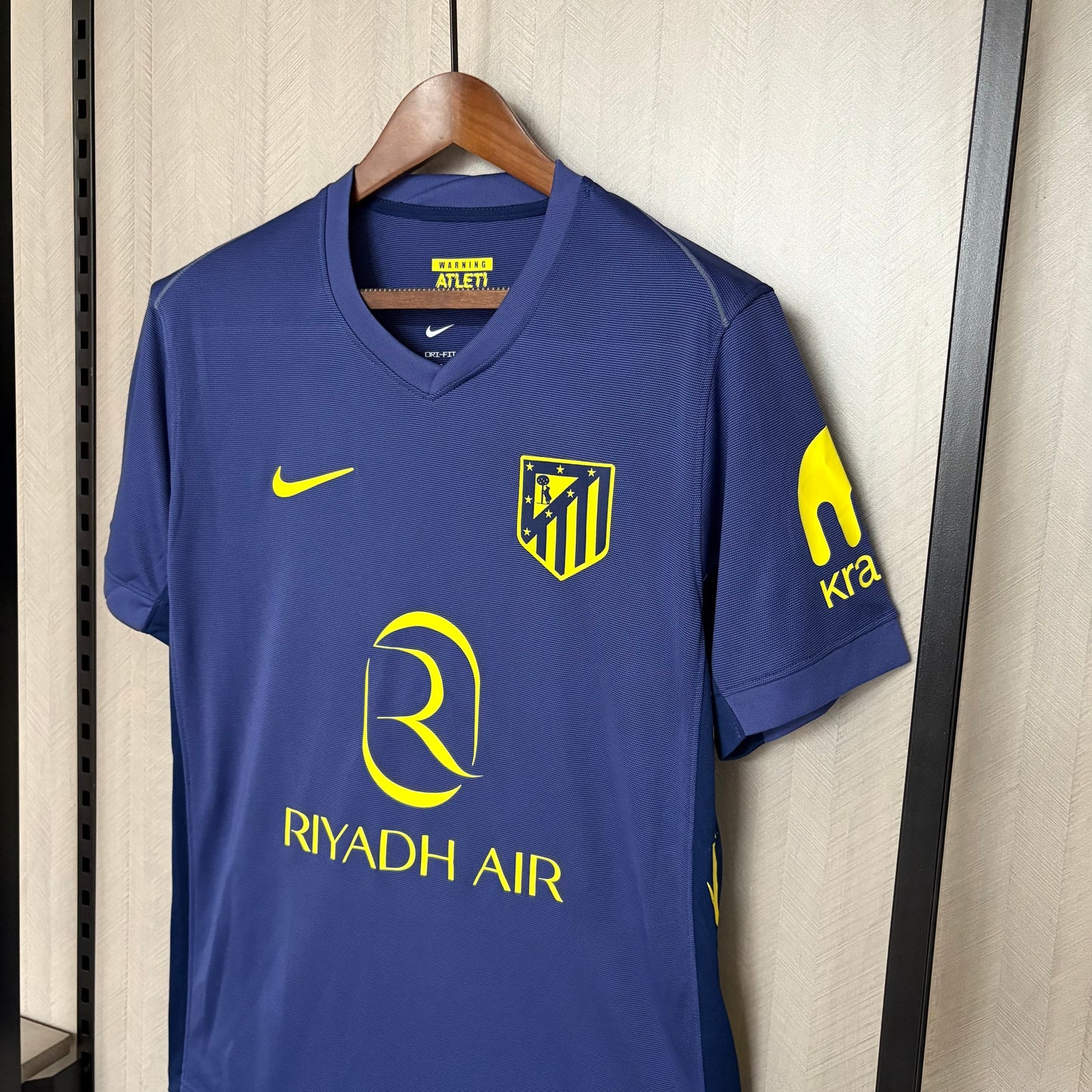 Camisa Atletico de Madrid 2 - 2025/26
