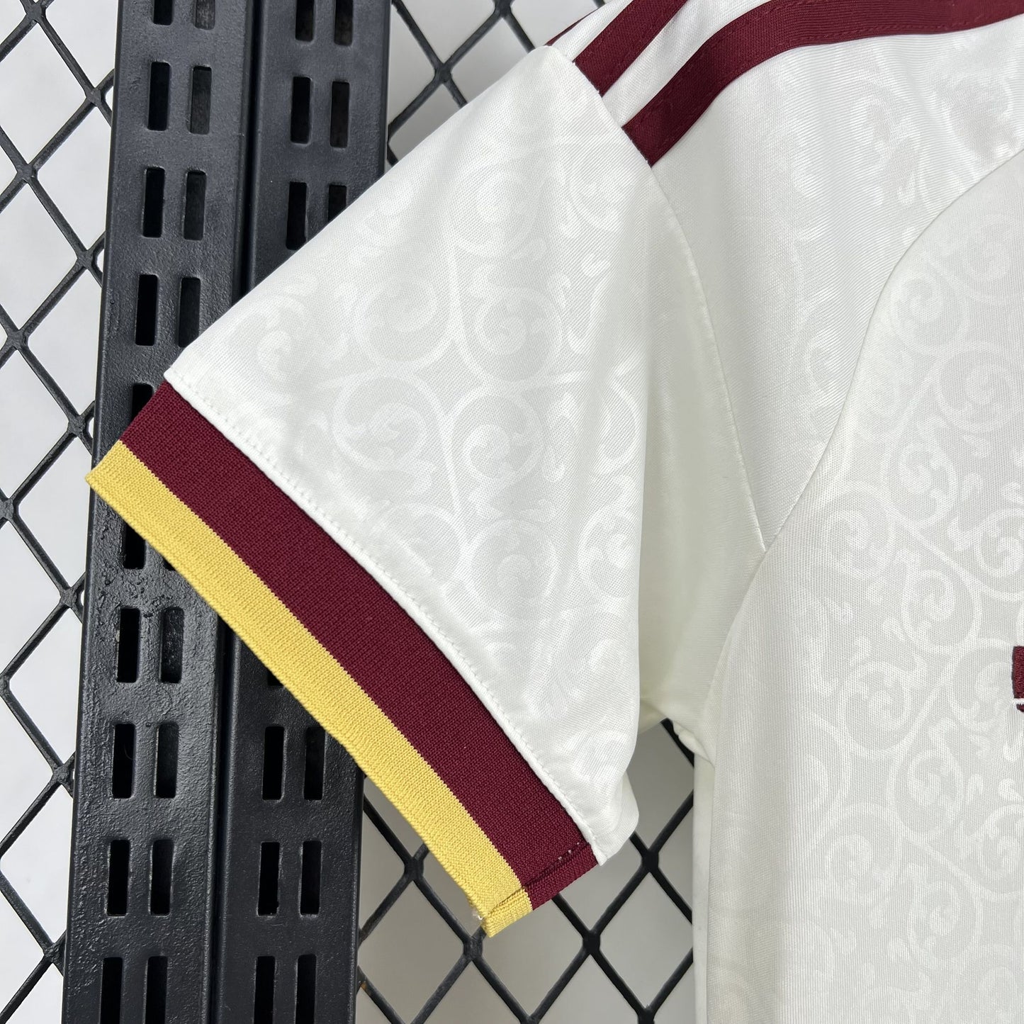 Camisa Espanha 2 - Feminina - 2026/27