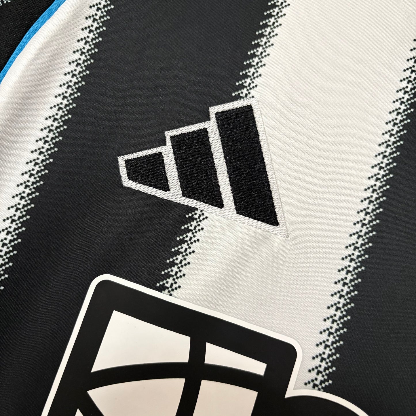 Camisa New Castle 1 - 2025/26