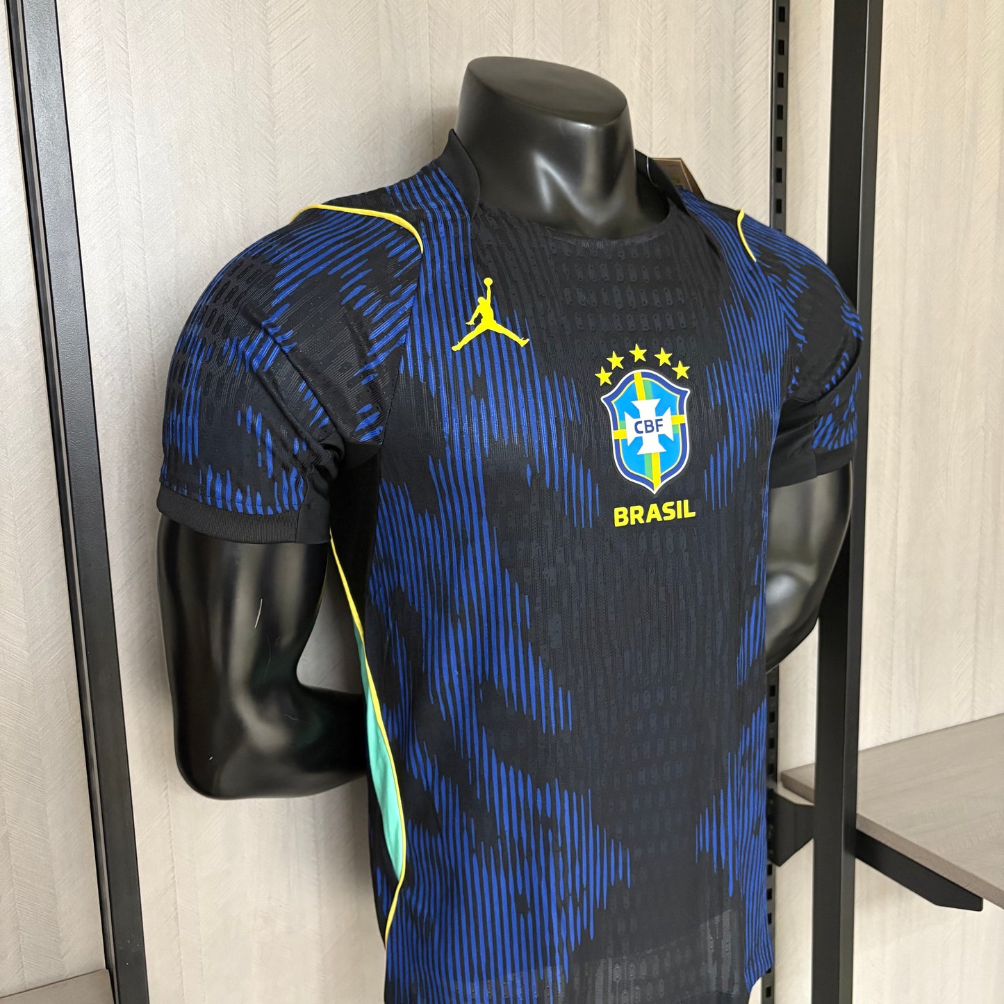 Camisa Brasil 2 - Modelo Jogador - 2026/27