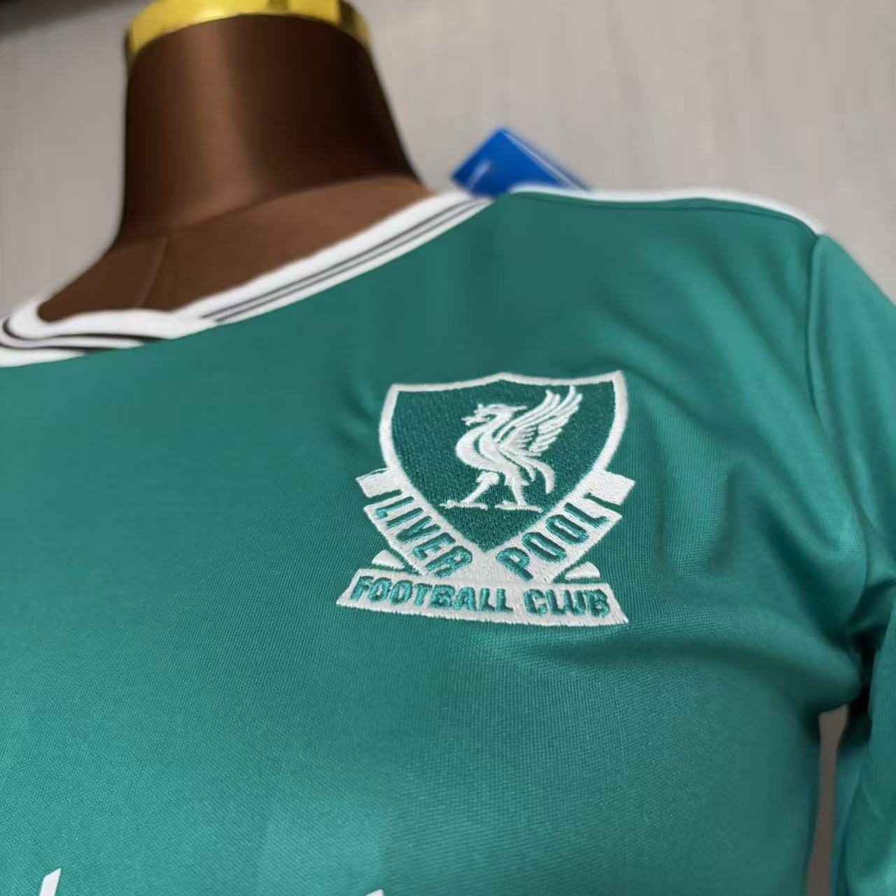 Camisa Liverpool 3 - Feminina - 2025/26