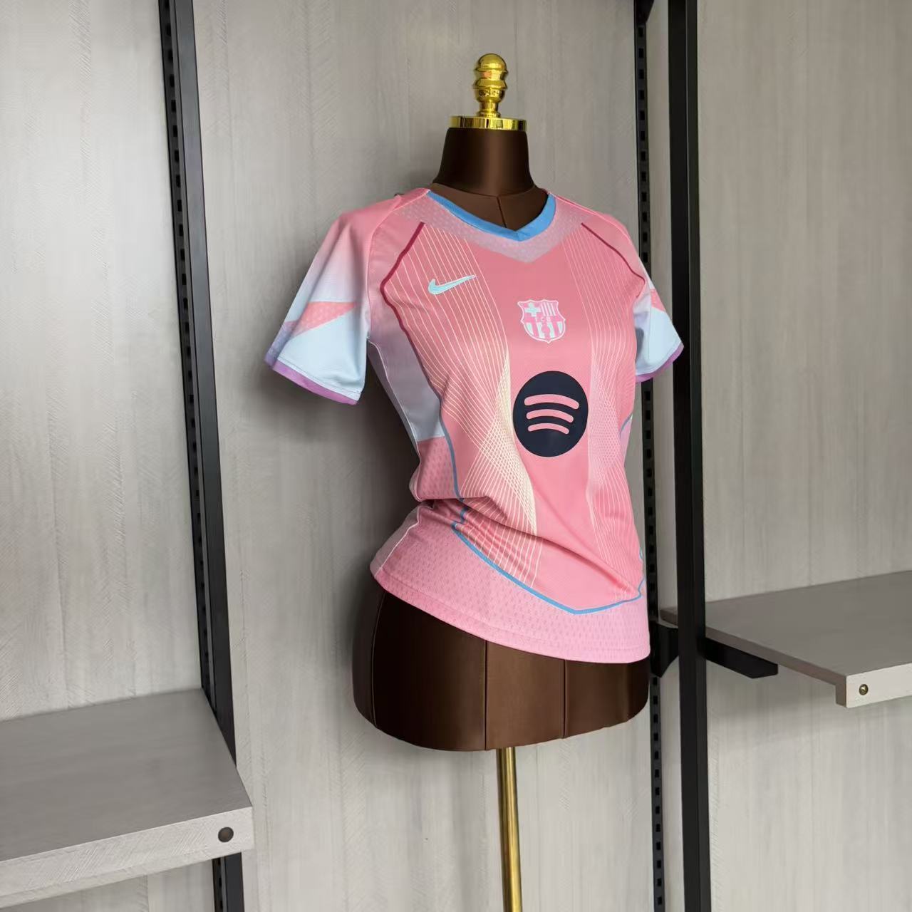 Camisa Barcelona Rosa - Feminina - 2025/26