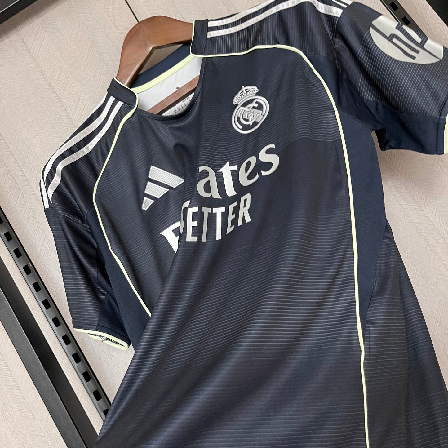 Camisa Real Madrid 2 - 2025/26