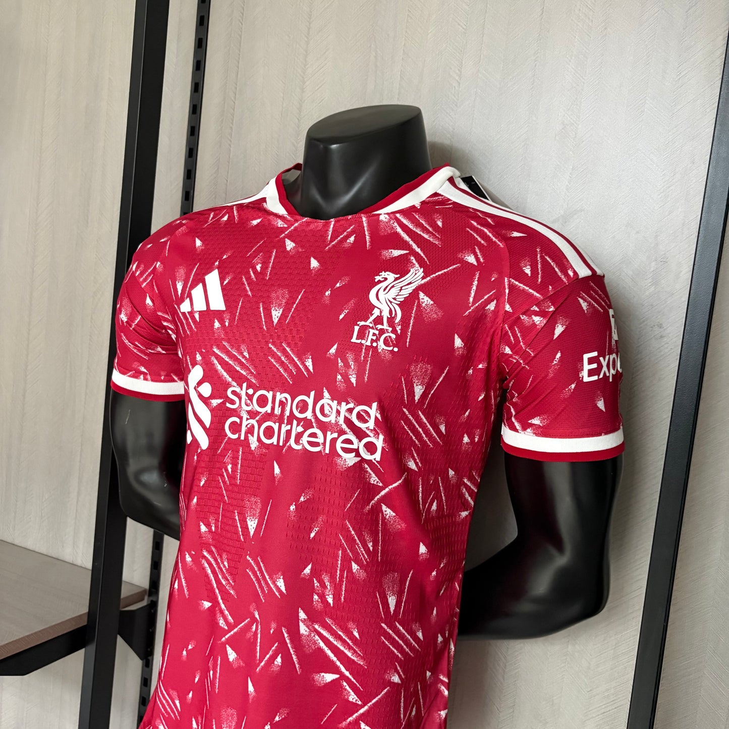 Camisa Liverpool 1 - Modelo Jogador - 2026/27