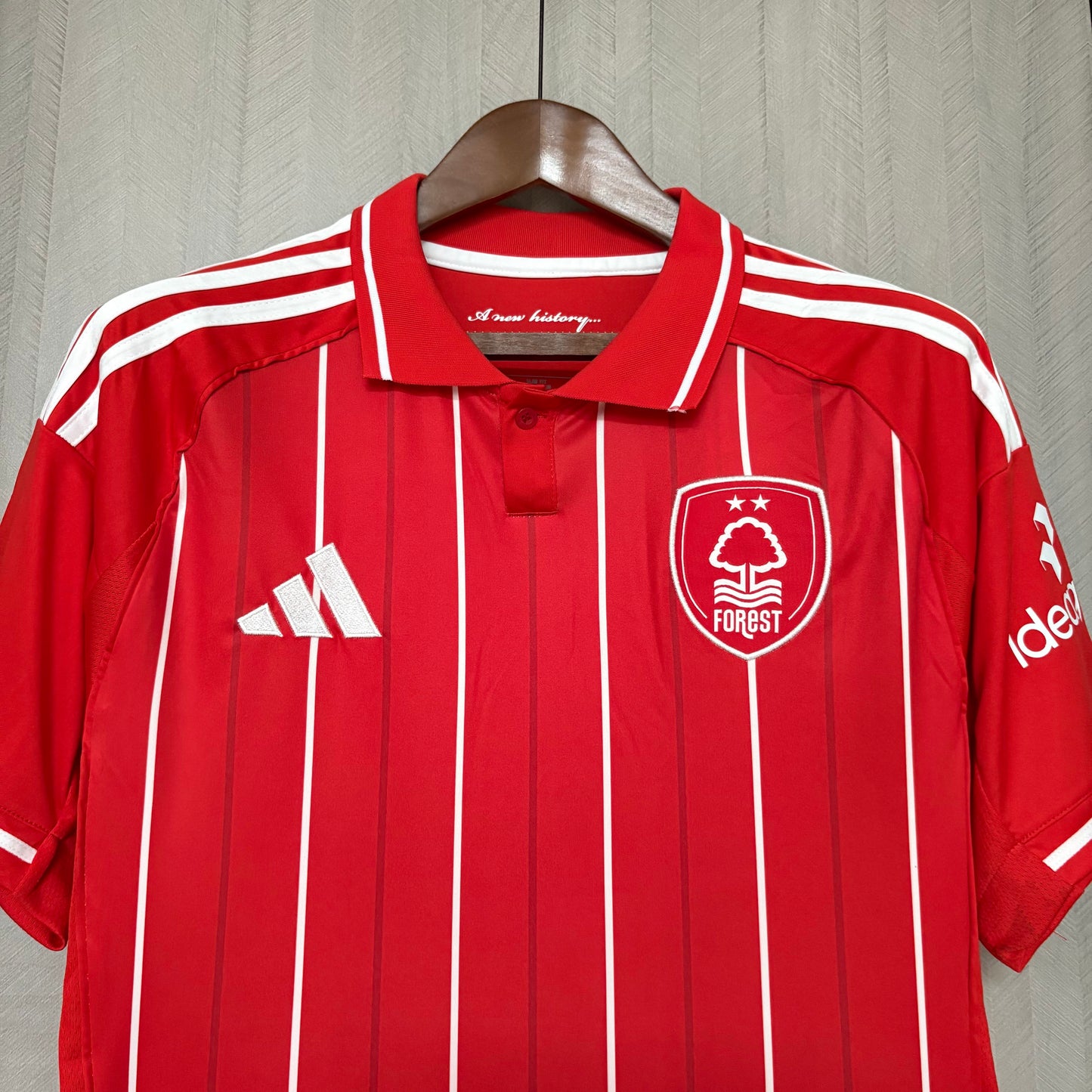 Camisa Nottingham Forest 1 - 2025/26