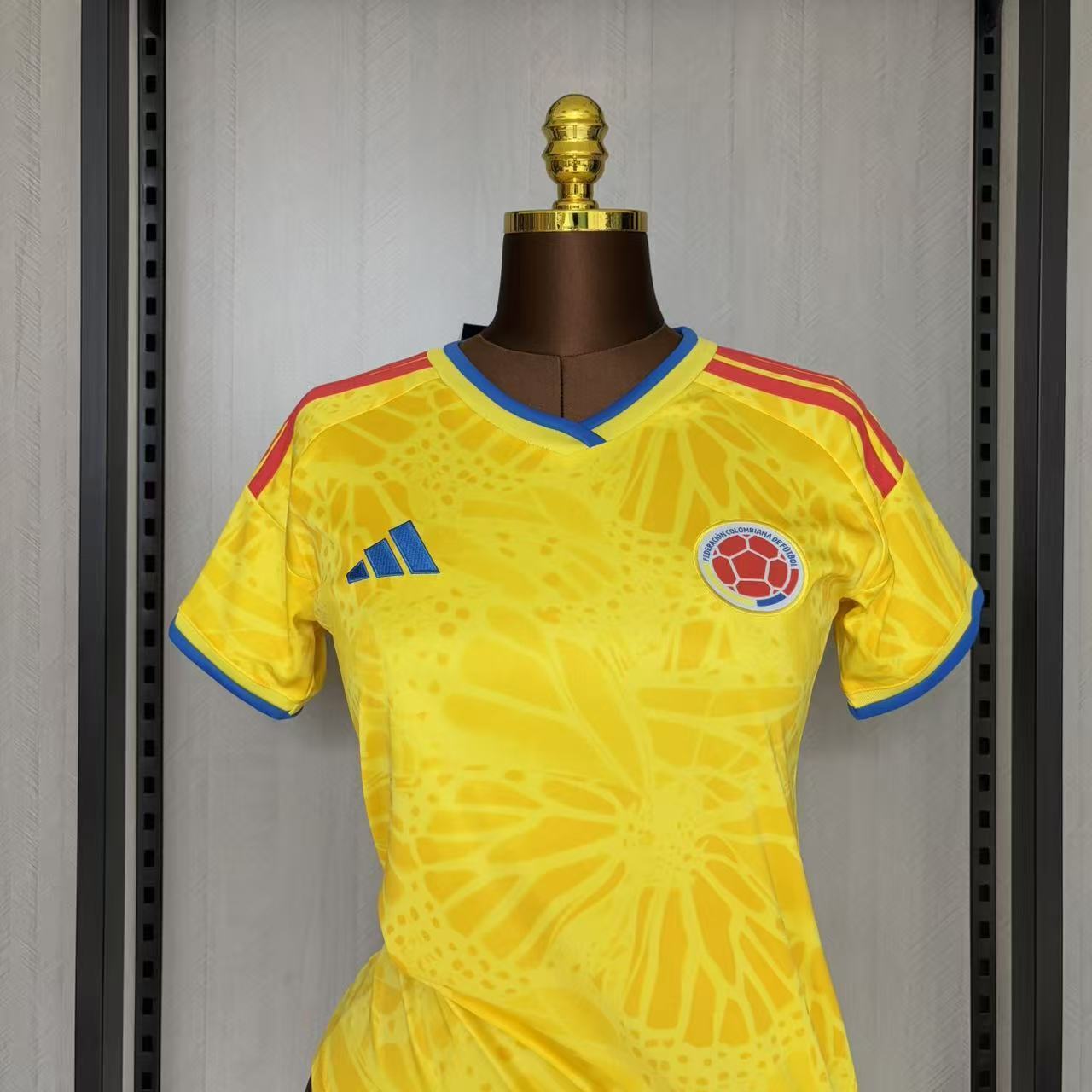 Camisa Colômbia 1 - Feminina - 2026/27