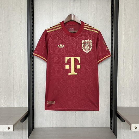 Camisa Bayern de Munique - 125 anos - 2025/26