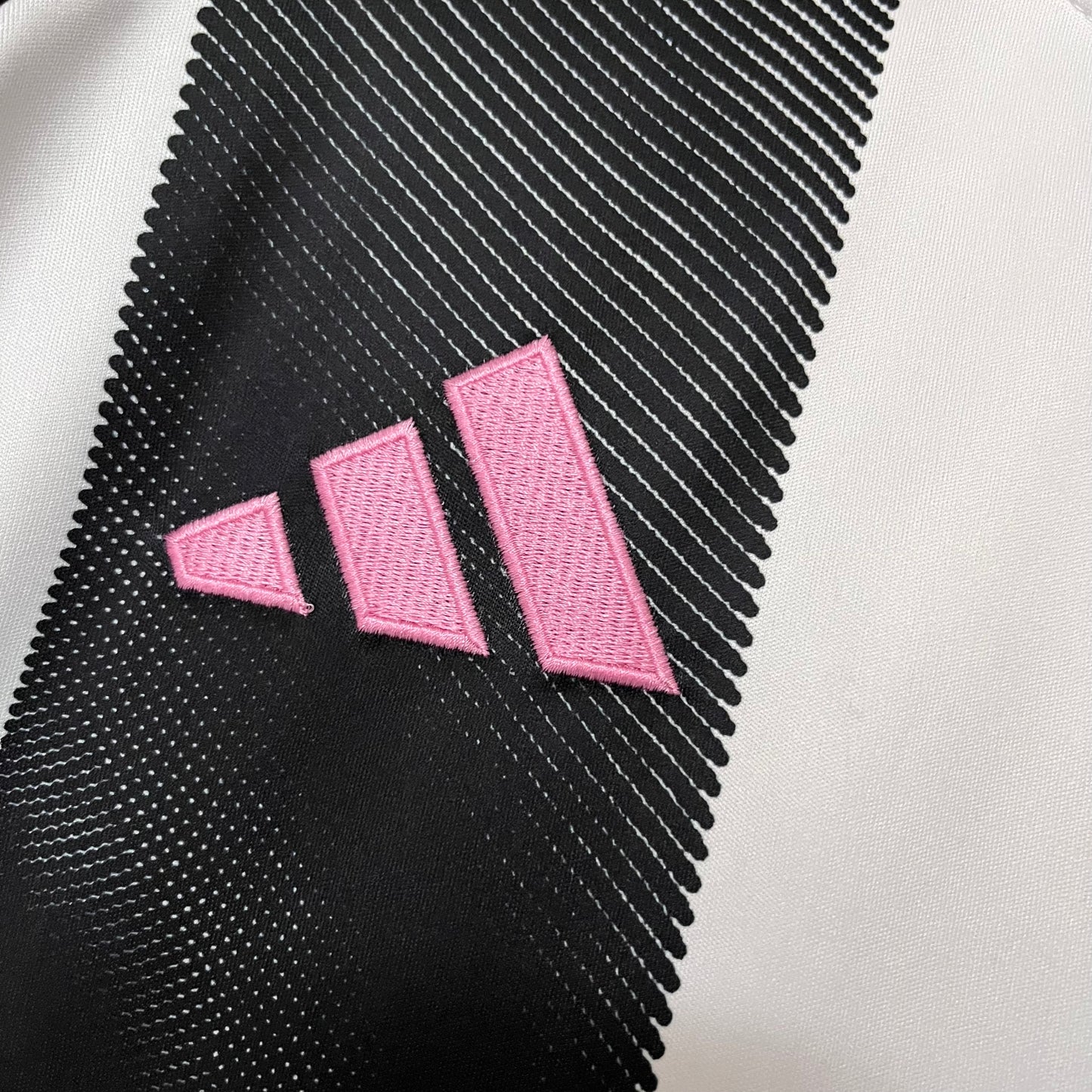 Camisa Juventus 1 - 2025/26