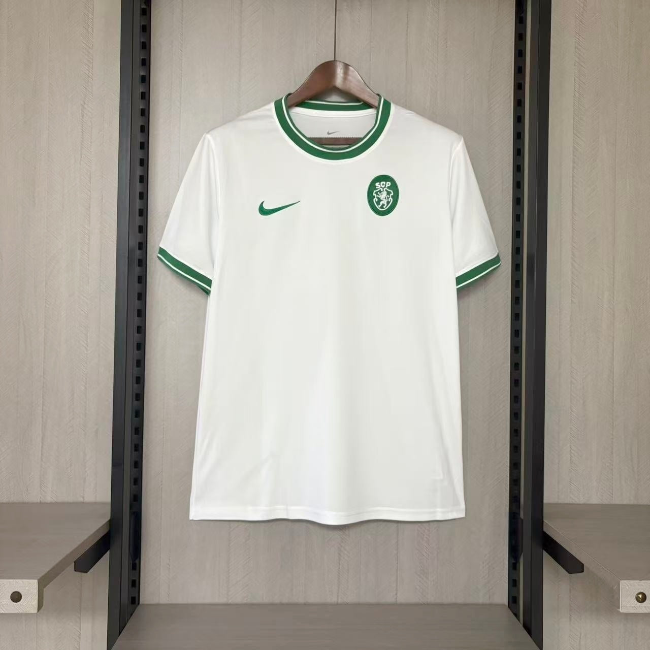 Camisa Sporting - Estilo Retrô - 2025/26