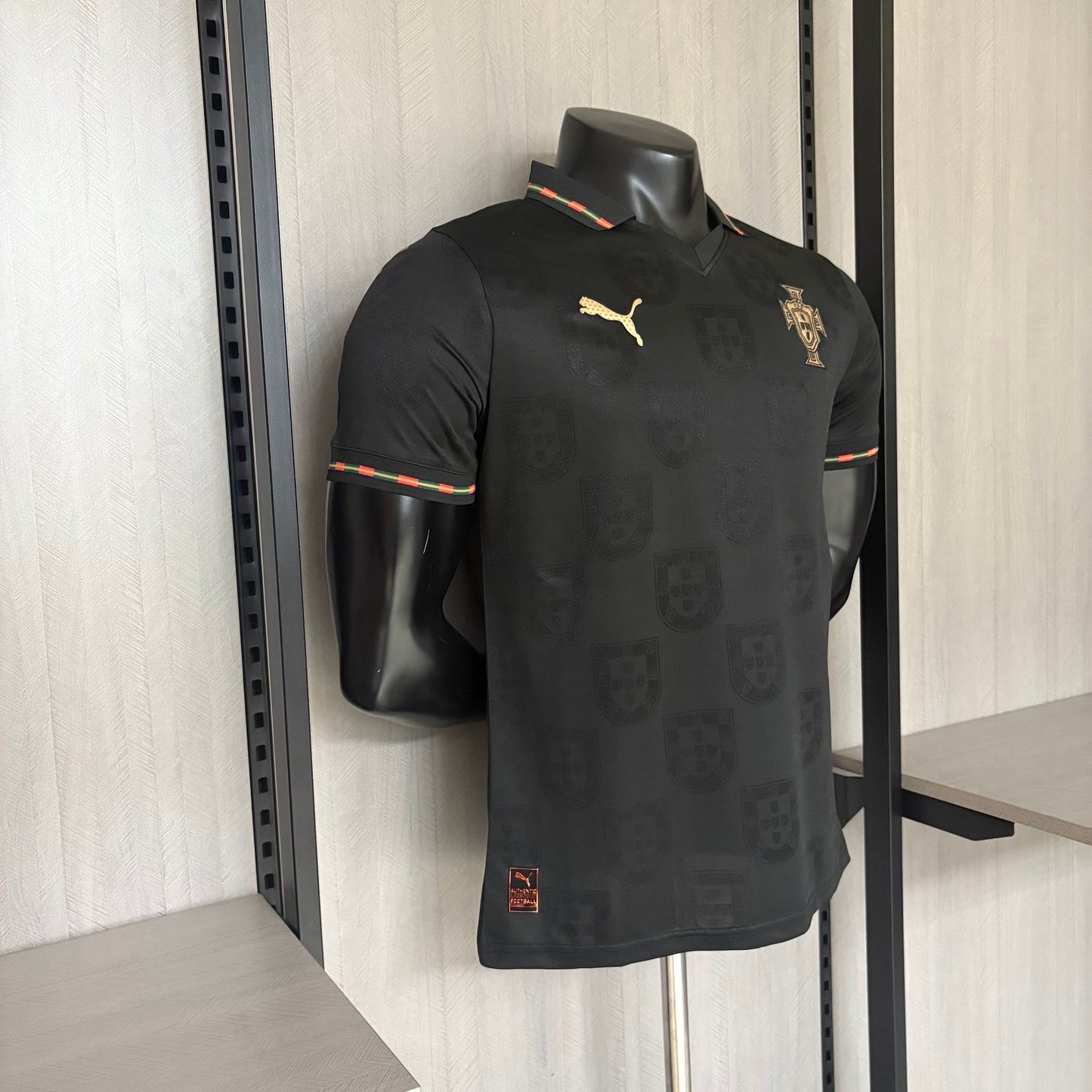 Camisa Portugal Black Edition - Modelo Jogador - 2026/27
