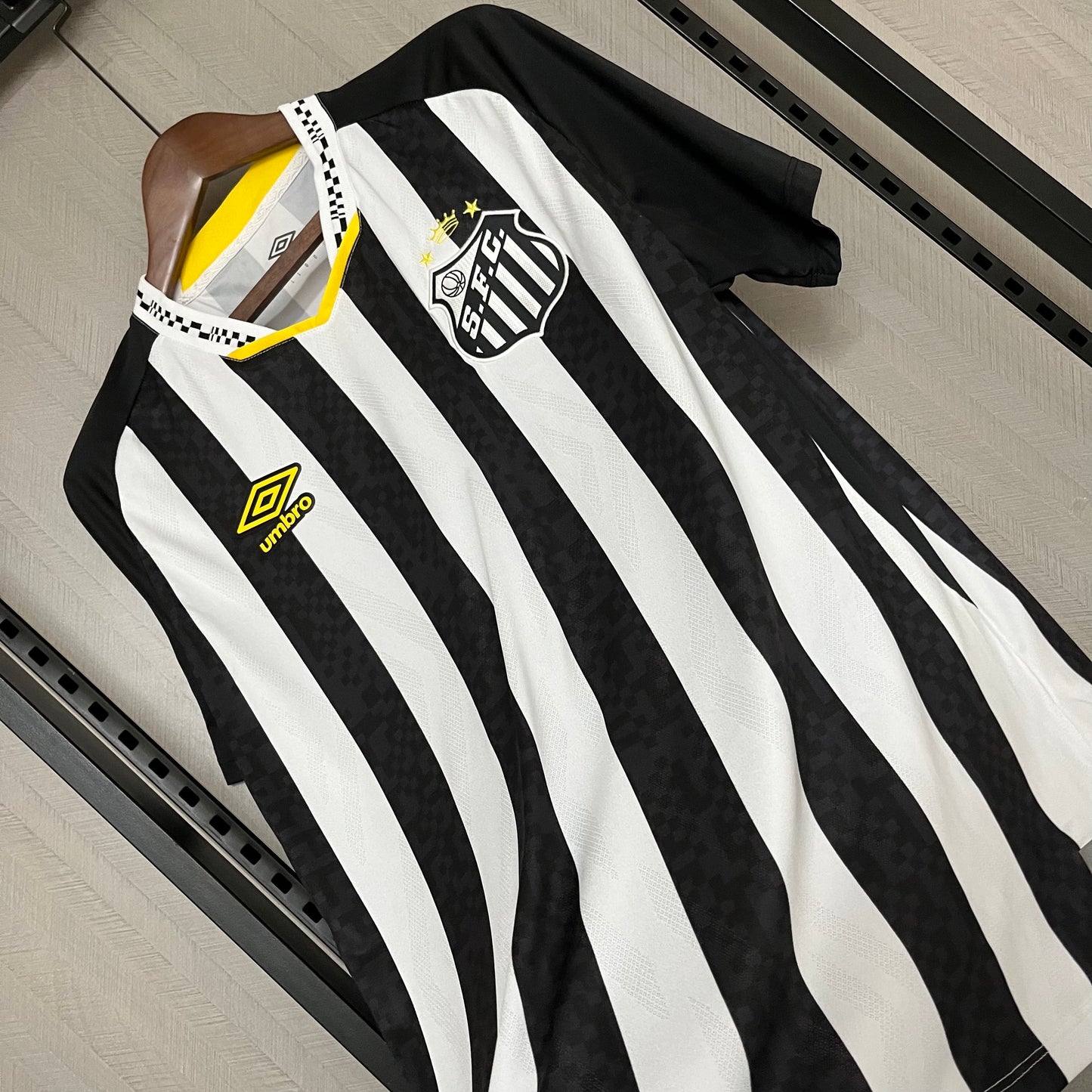 Camisa Santos 2 - 2025/26