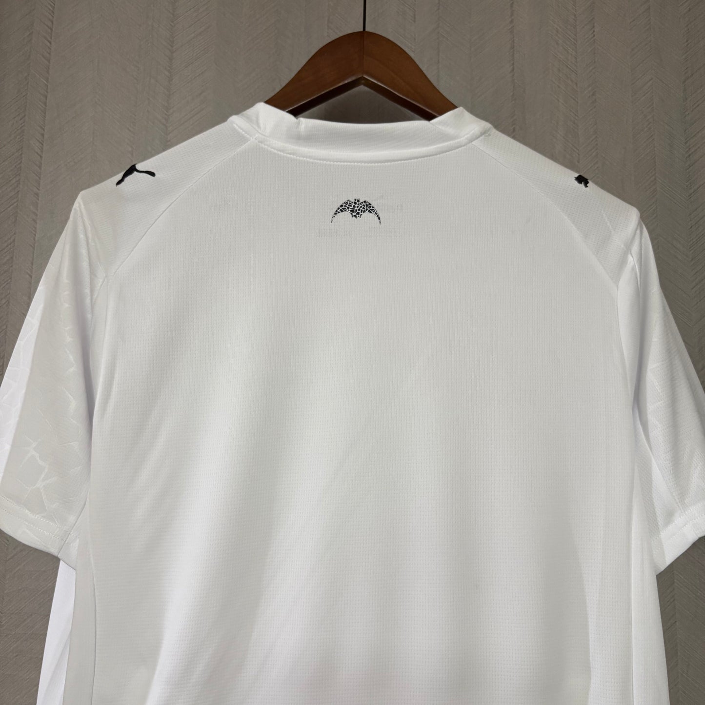 Camisa Valencia 1 - 2025/26