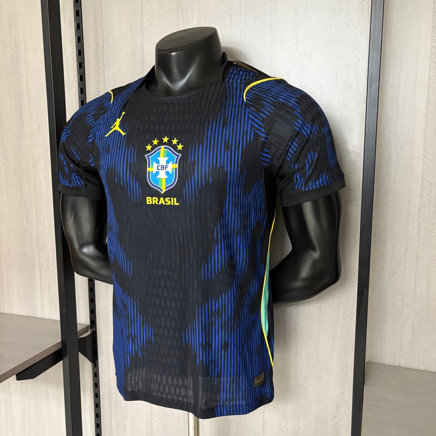 Camisa Brasil 2 - Modelo Jogador - 2026/27