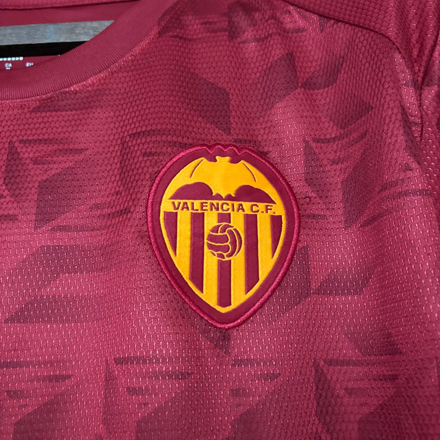 Camisa Valencia 2 - 2025/26