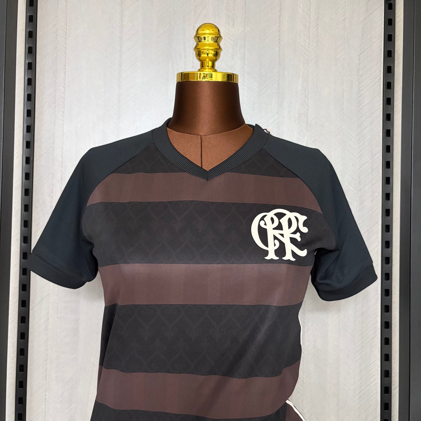 Camisa Flamengo Novembro Negro - Feminina - 2025/26