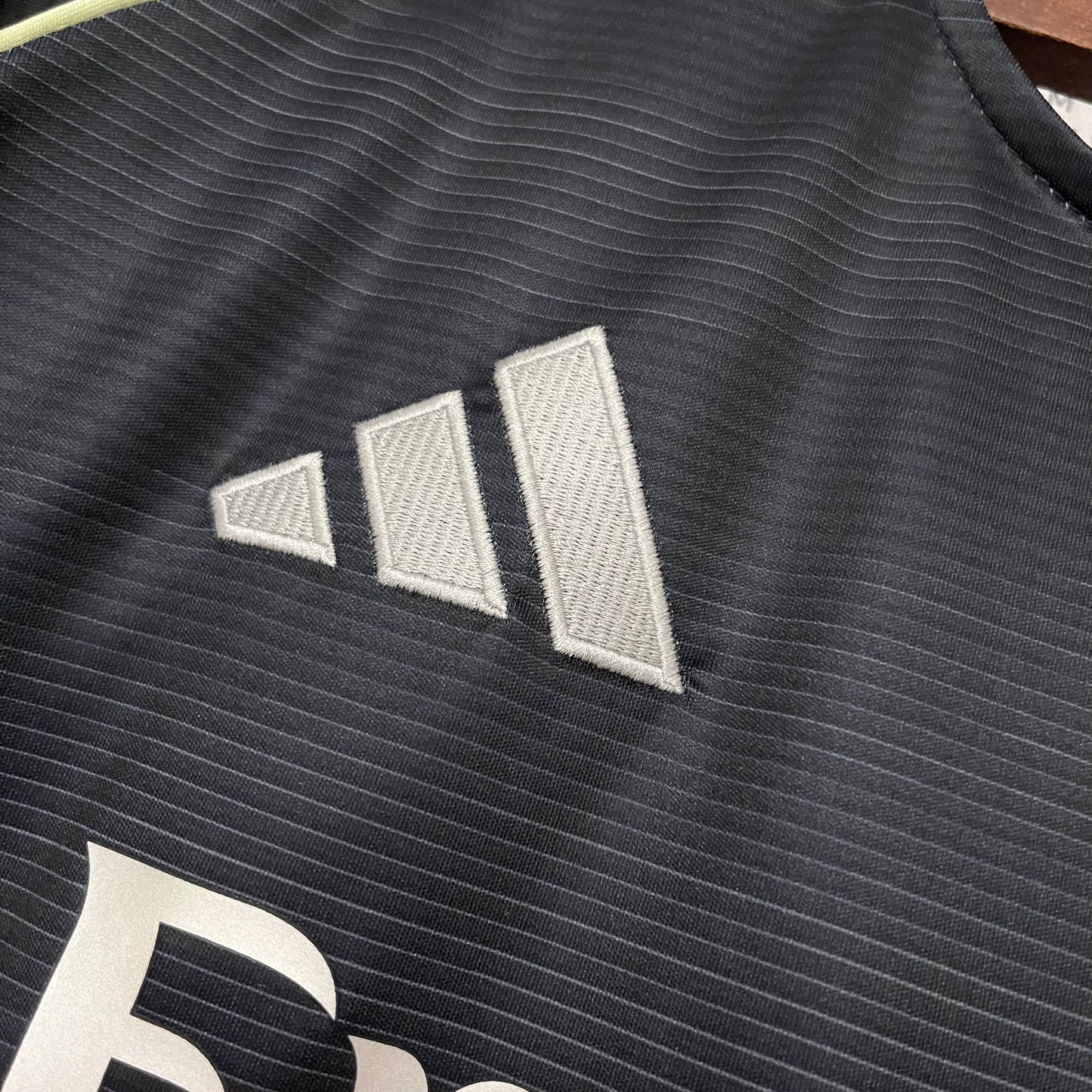 Camisa Real Madrid 2 - 2025/26