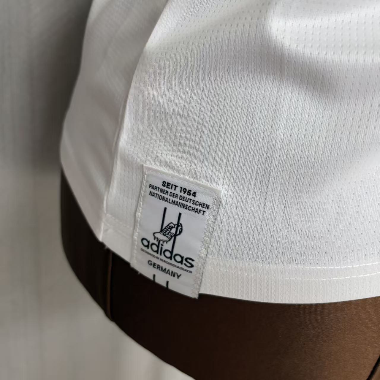 Camisa Alemanha 1 - Feminina - 2026/27