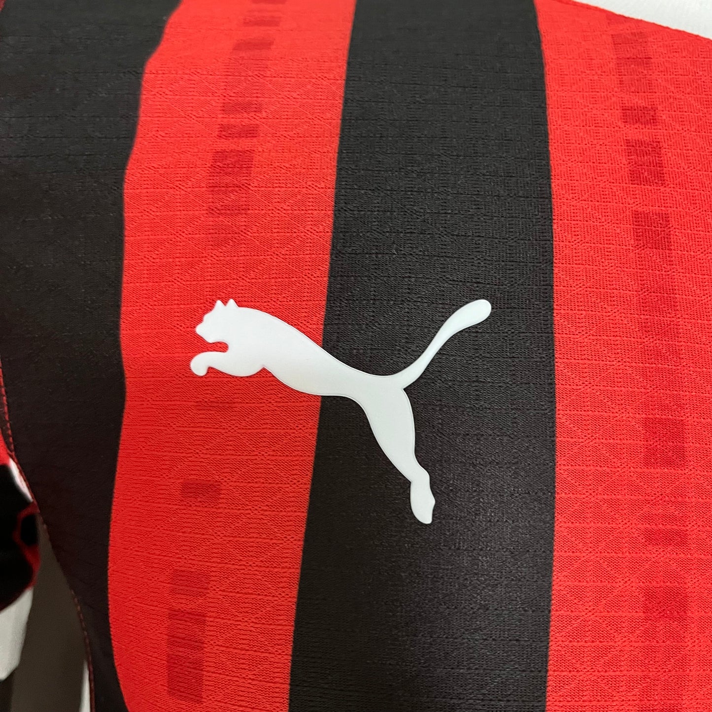 Camisa Milan 1 - Modelo Jogador - 2024/25