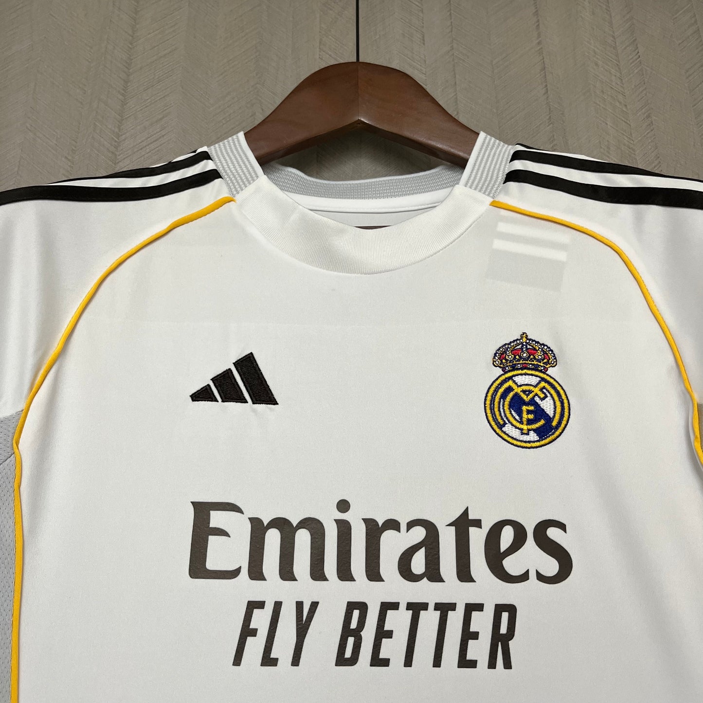 Kit Infantil Real Madrid 1 - 2025/26