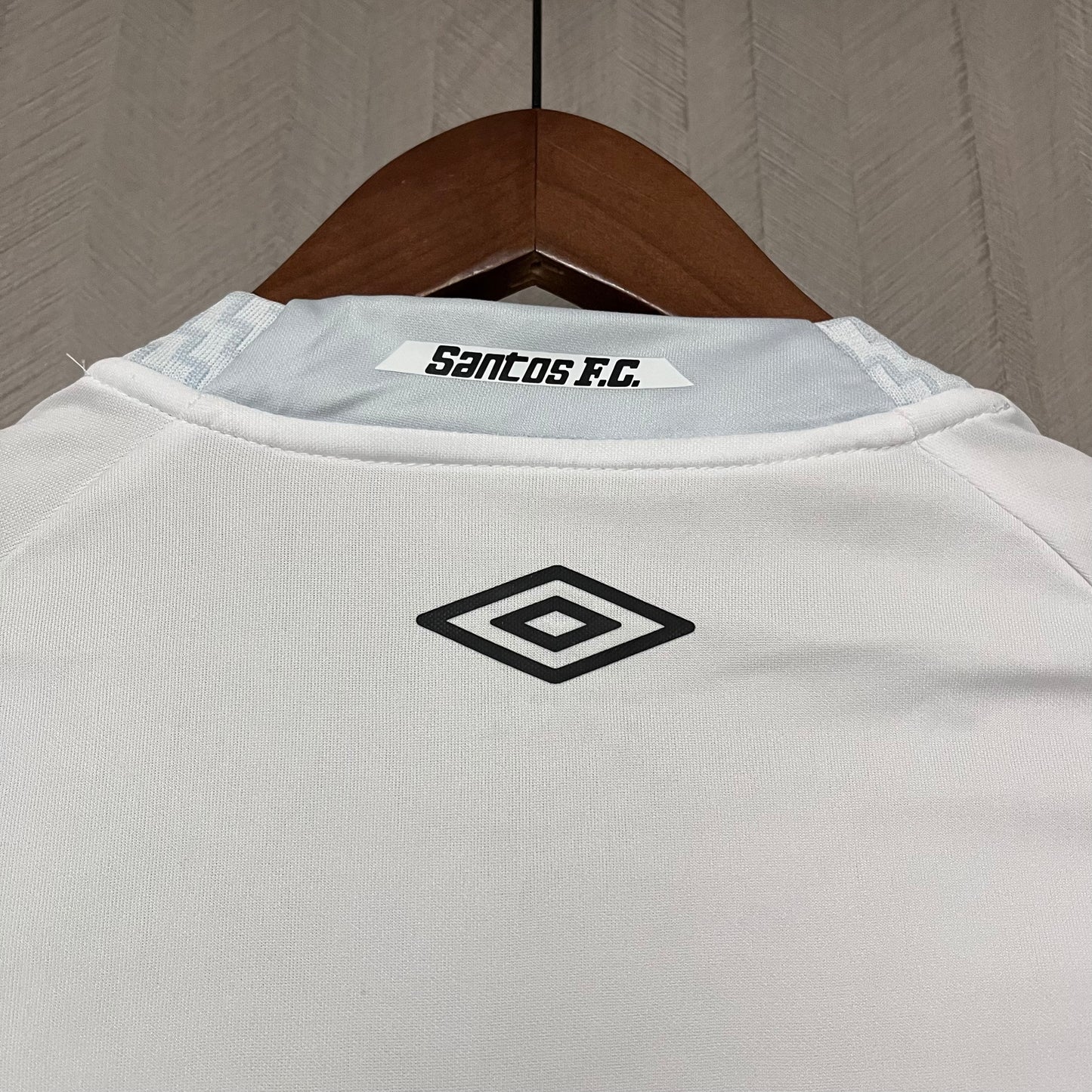 Camisa Santos 1 - Feminina - 2025/26