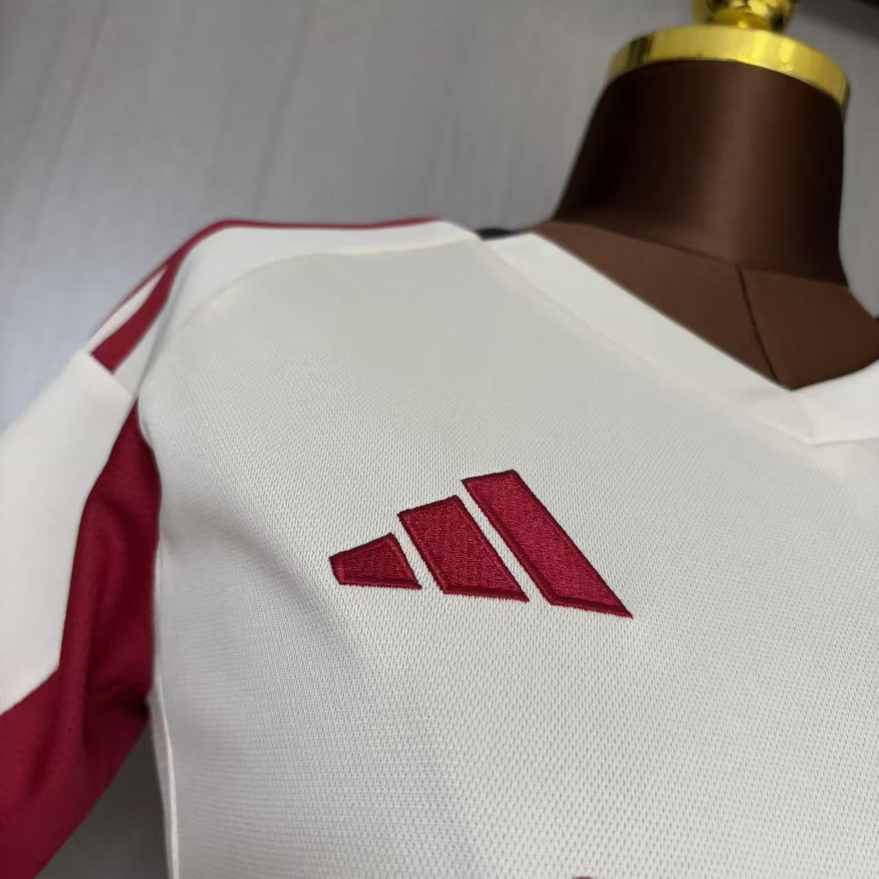 Camisa Liverpool 2 - Feminina - 2025/26