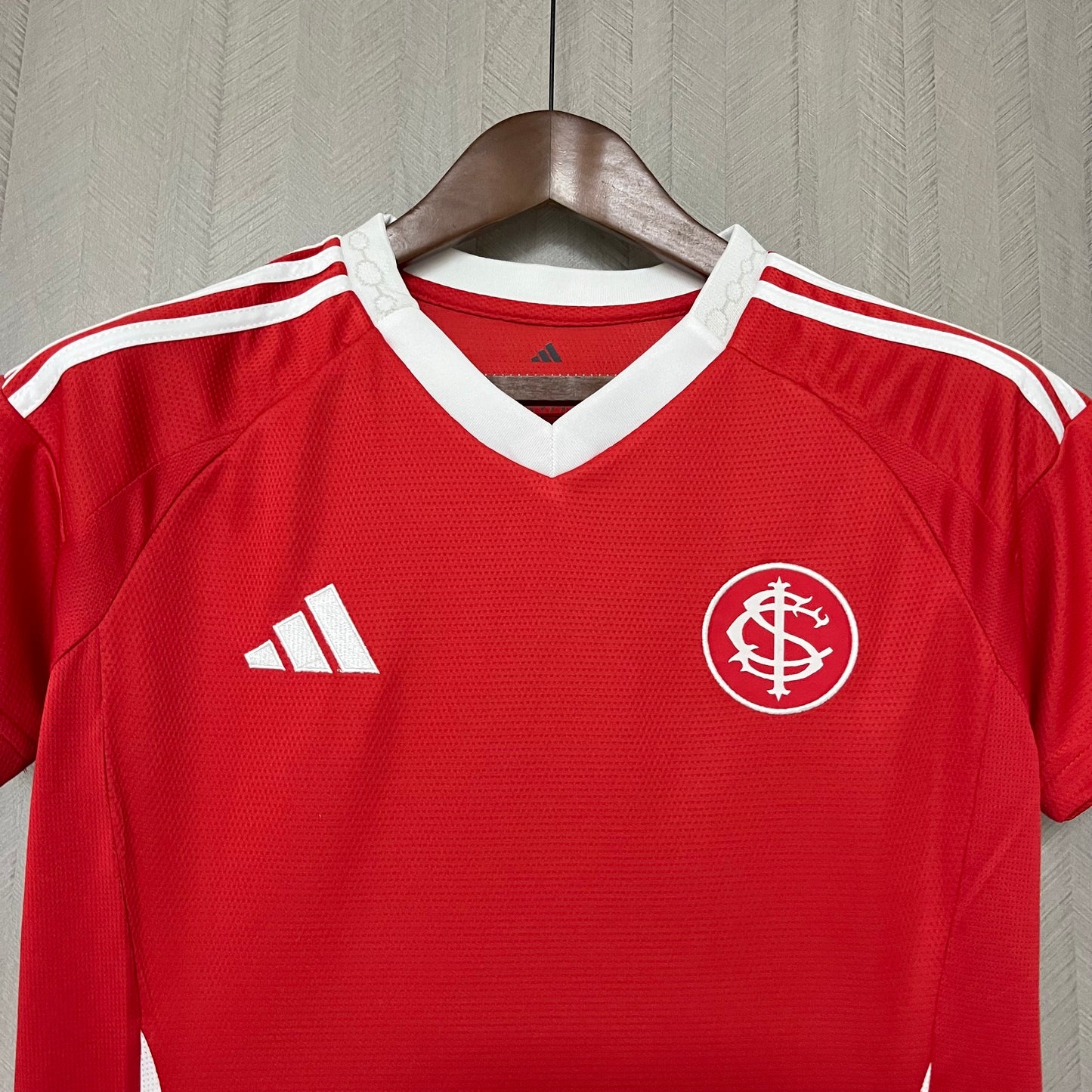 Camisa Internacional 1 - Feminina - 2025/26