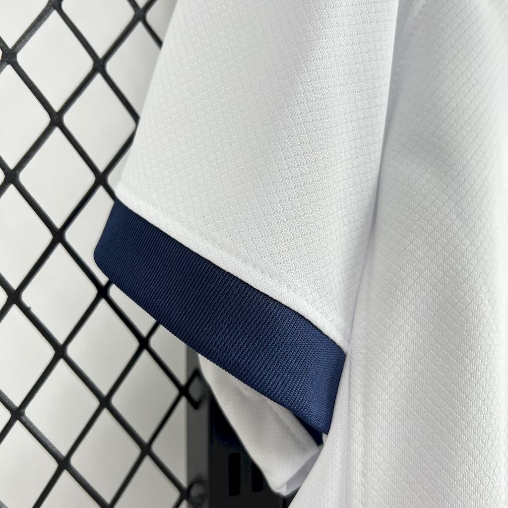 Camisa Barcelona - Especial White Version - 2024/25