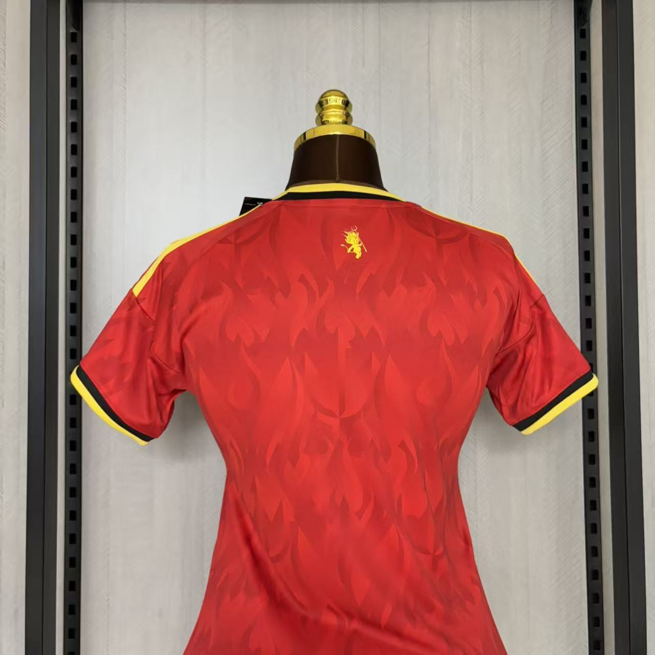 Camisa Bélgica 1 - Feminina - 2026/27