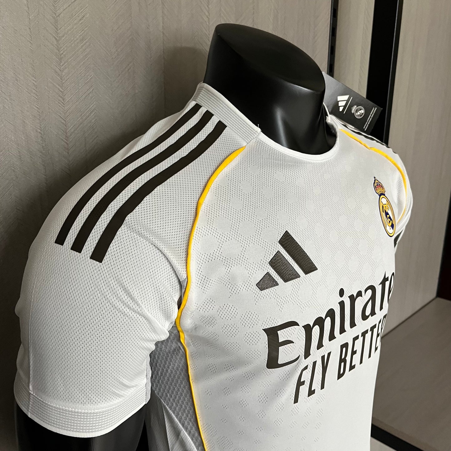 Camisa Real Madrid 1 - Modelo Jogador - 2025/26