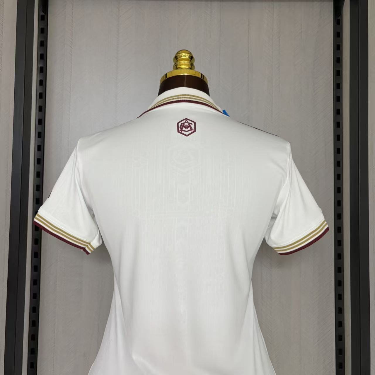 Camisa Arsenal 3 - Feminina - 2025/26