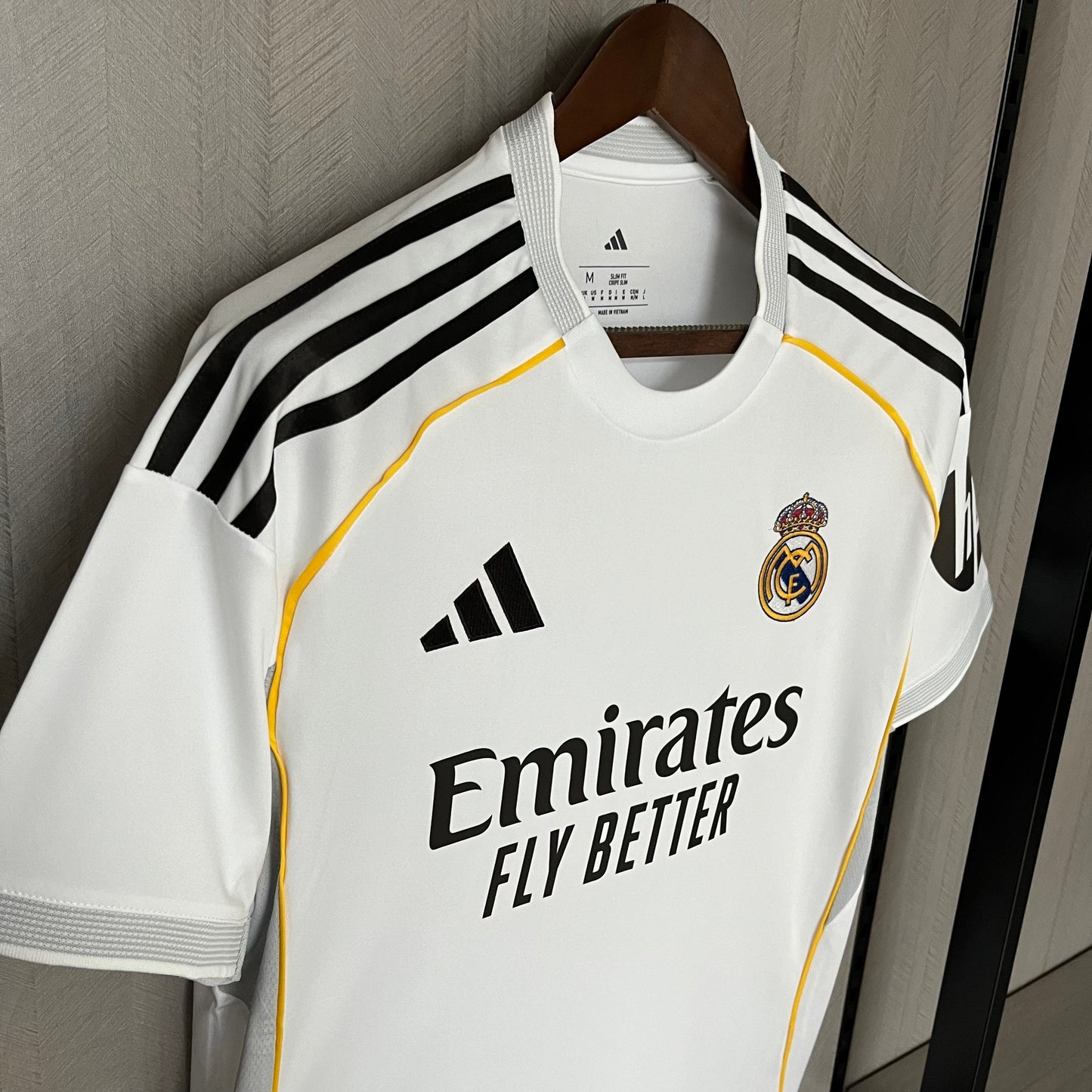 Camisa Real Madrid 1 - 2025/26