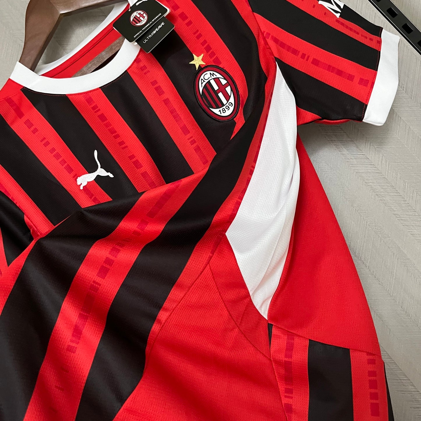 Camisa Milan 1 - 2024/25