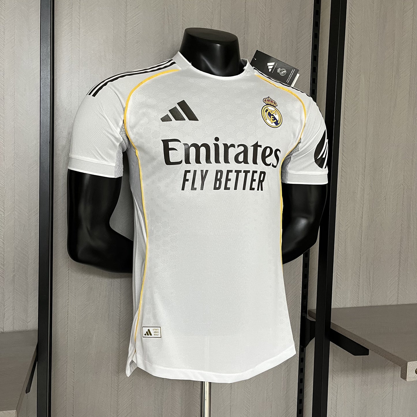 Camisa Real Madrid 1 - Modelo Jogador - 2025/26