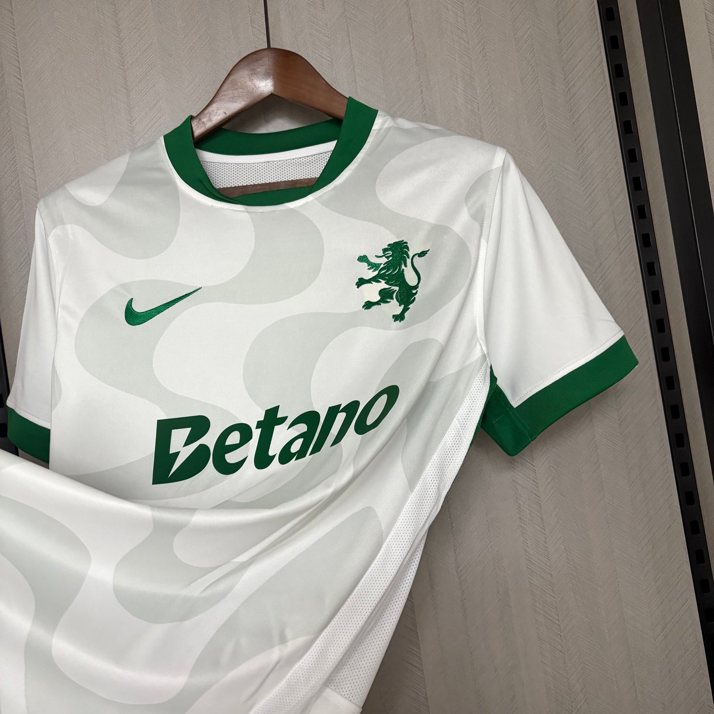 Camisa Sporting 2 - 2025/26